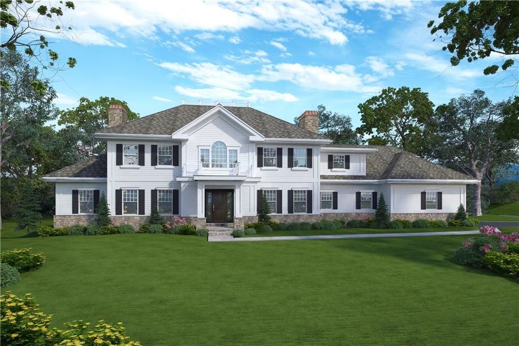 4 Murdock Road — Clapboard and stone Colonial in Scarsdale Murdock Woods