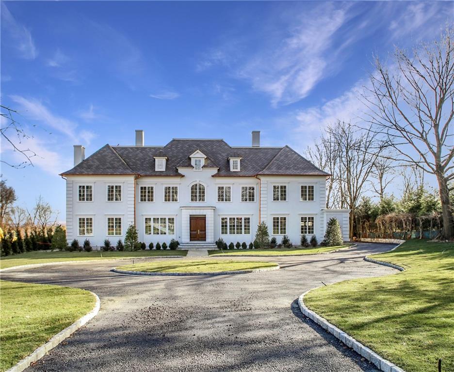 19 Griffen Ave — Contemporary Colonial in Scarsdale